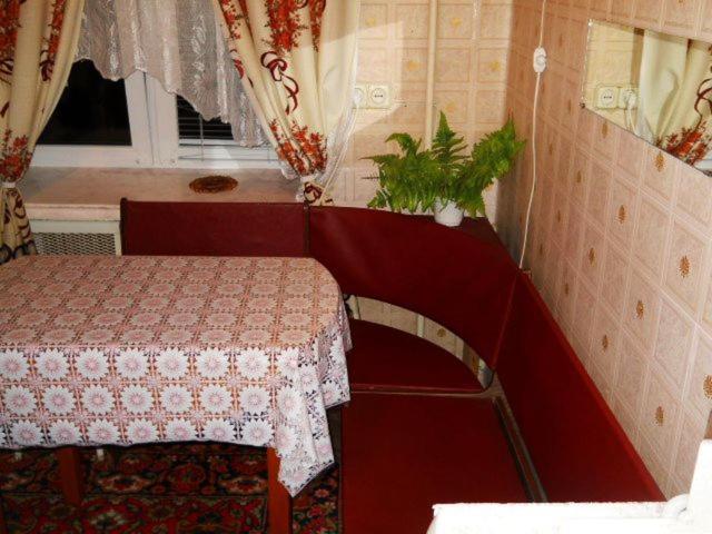 Квартира 2-Кімнатна Бюджетна Центр Парк-10Хв Wi-Fi Ternopil Luaran gambar