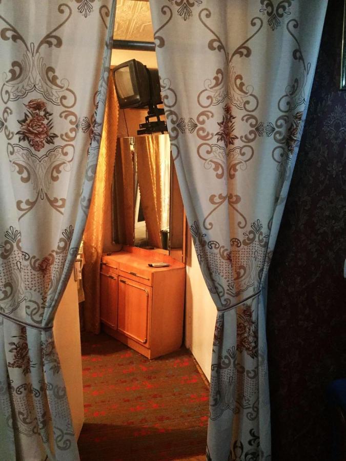 Квартира 2-Кімнатна Бюджетна Центр Парк-10Хв Wi-Fi Ternopil Luaran gambar